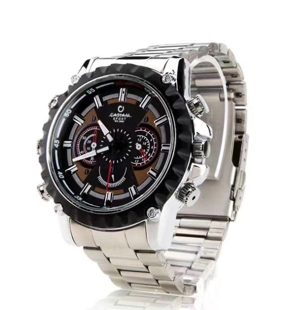 Silberne Armbanduhr mit IR Kamera 32GB