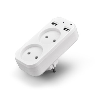 Versteckte WiFi-Kamera in einer Steckdose mit zwei USB-Anschlüssen