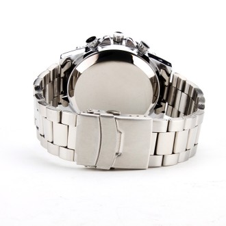 Silberne Armbanduhr mit IR Kamera 32GB