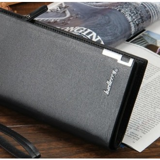 Wi-Fi-Kamera versteckt in einer Damenhandtasche